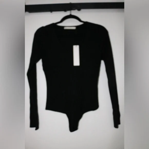 NWT- One Grey Day Fica Bodysuit in Black- Size Large - Picture 2 of 9